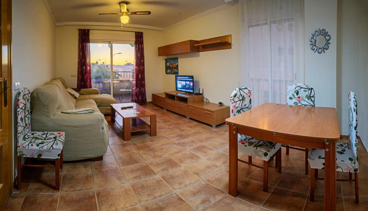Apartamento 90 M2 En La Mejor Zona De Roquetas Roquetas de Mar Exterior photo